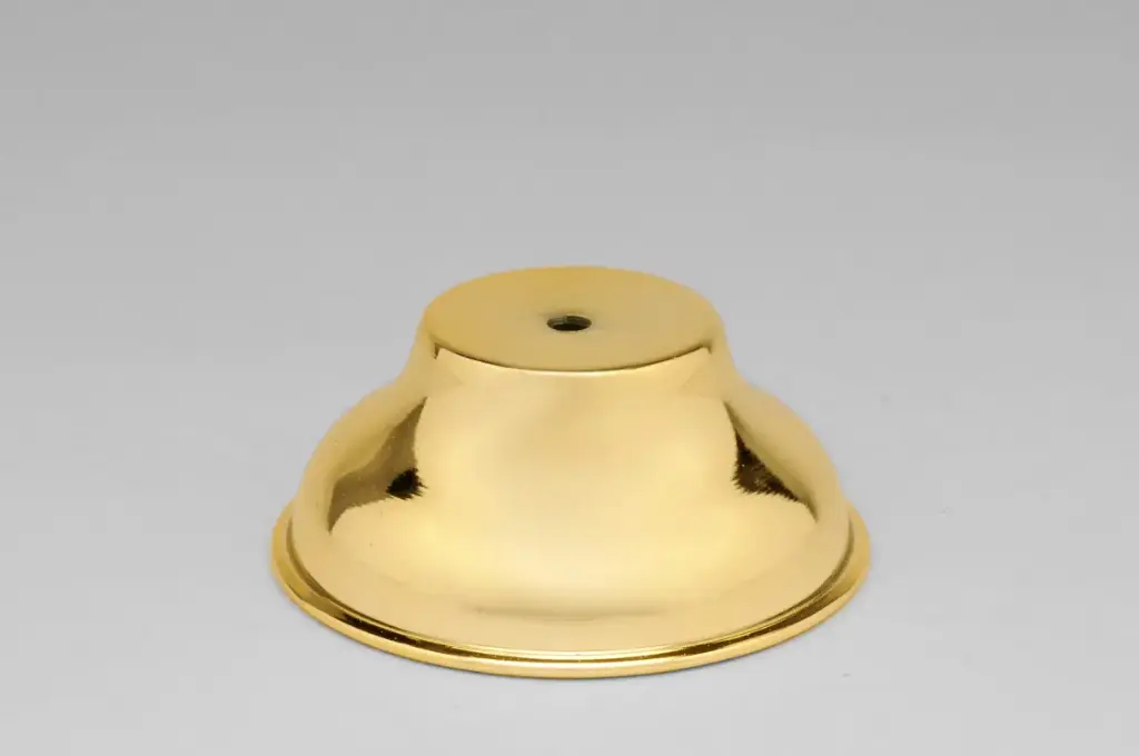 Pie Bajo Metal Nro 3 Diam 90mm Dorado