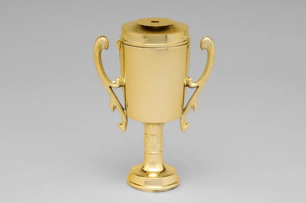Copa Clasica Grande Dorada