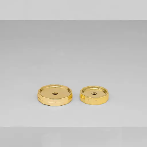 [3700] Tapa Facetada Diam 32mm Dorada
