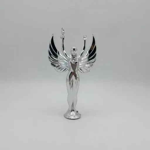 [8301] Alada Con Antorcha Chica Plata